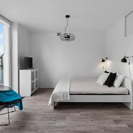 Marszalkowska By Esteum Host Apartment Warsaw